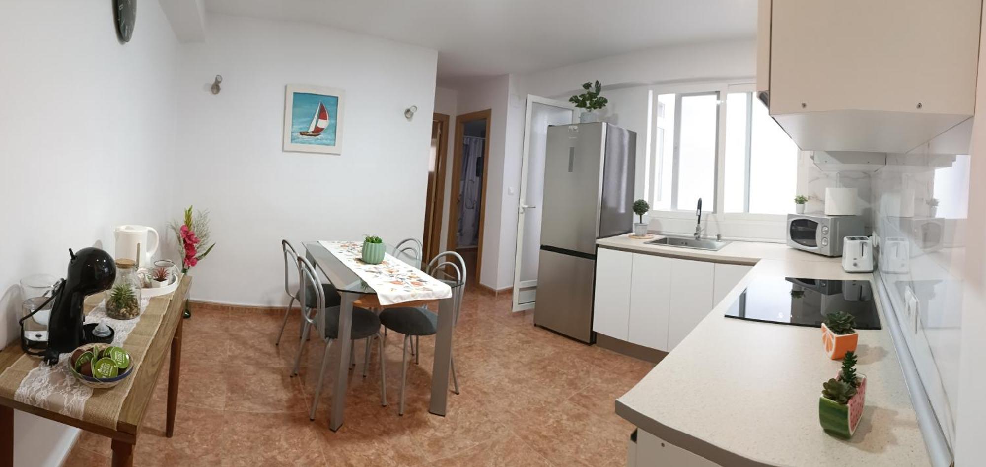 Daoiz, Vivienda Vacacional Para Familias Y Mayores De 25 Anos En El Grao De Gandia 3Ro Sin Ascensor Playa de Gandia Bagian luar foto