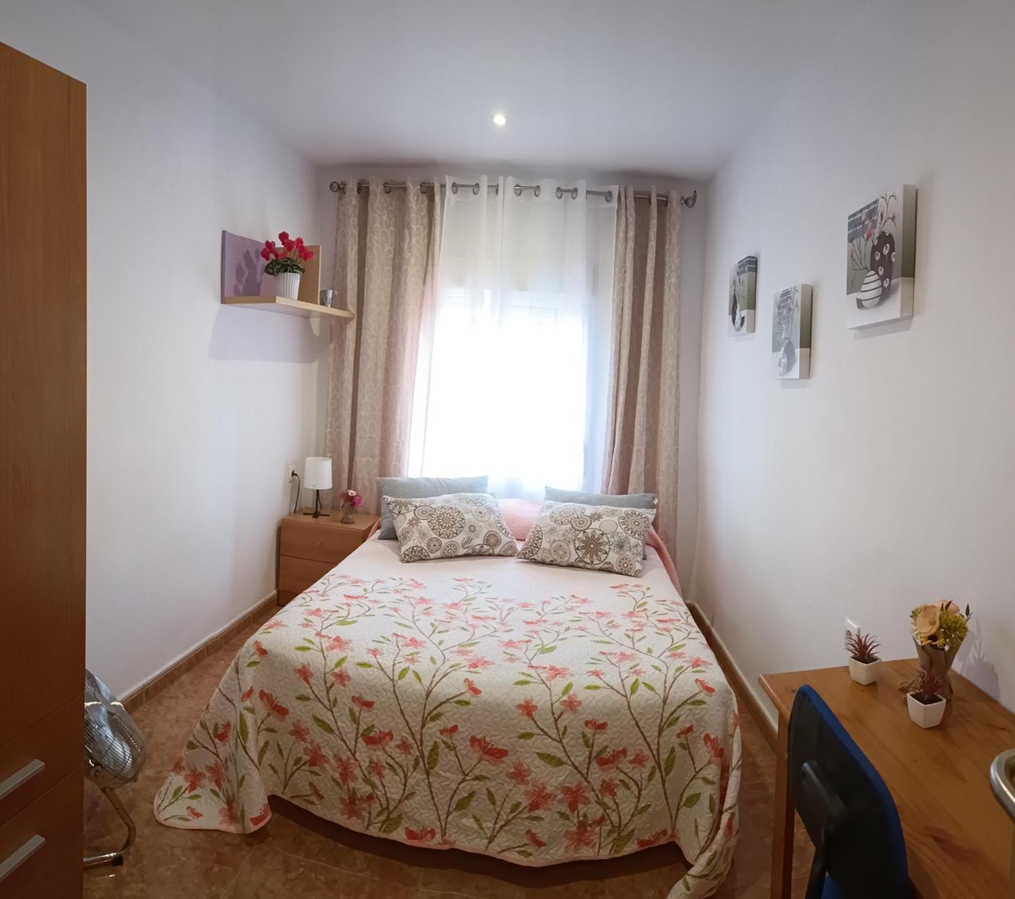 Daoiz, Vivienda Vacacional Para Familias Y Mayores De 25 Anos En El Grao De Gandia 3Ro Sin Ascensor Playa de Gandia Bagian luar foto