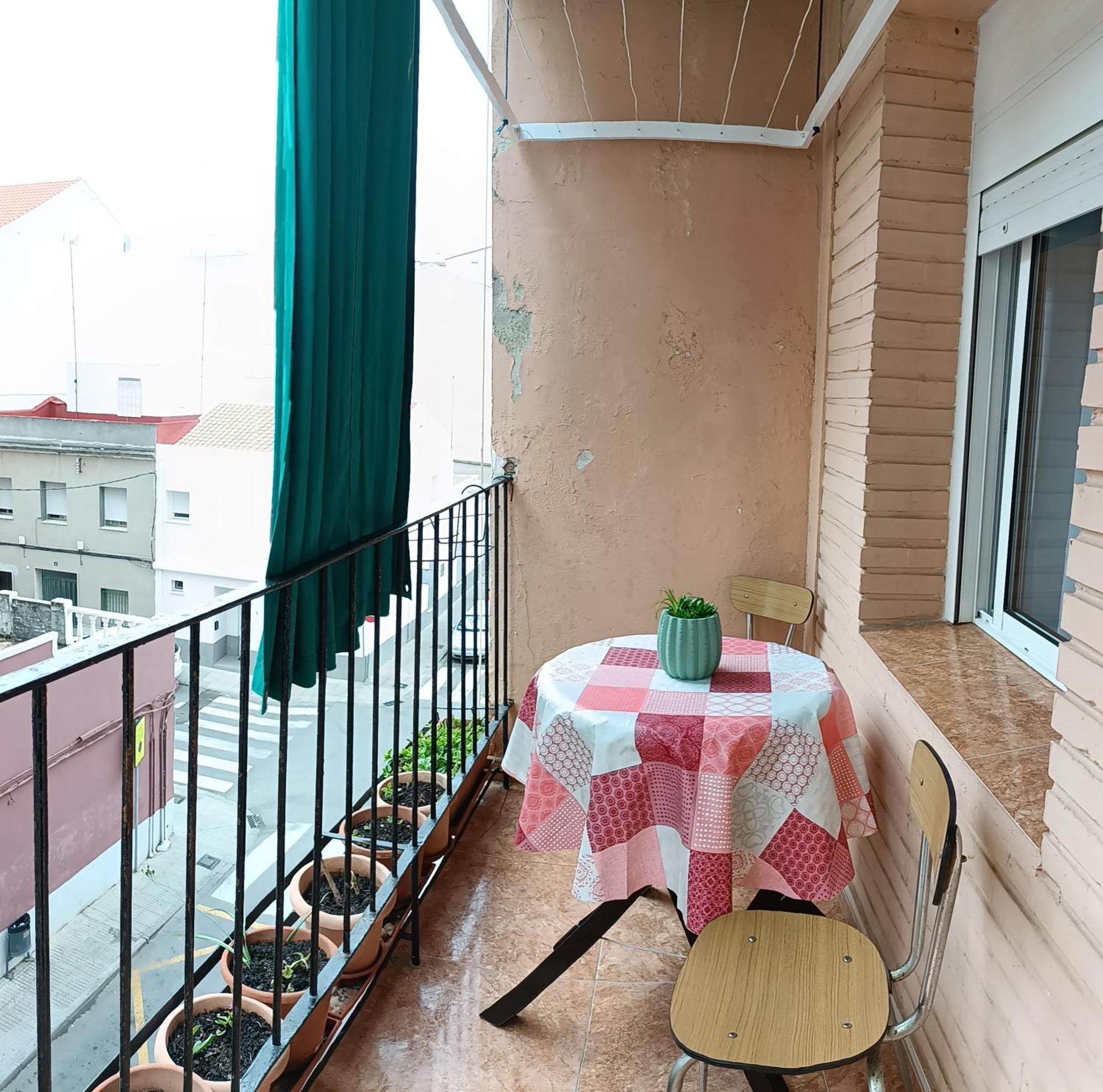 Daoiz, Vivienda Vacacional Para Familias Y Mayores De 25 Anos En El Grao De Gandia 3Ro Sin Ascensor Playa de Gandia Bagian luar foto